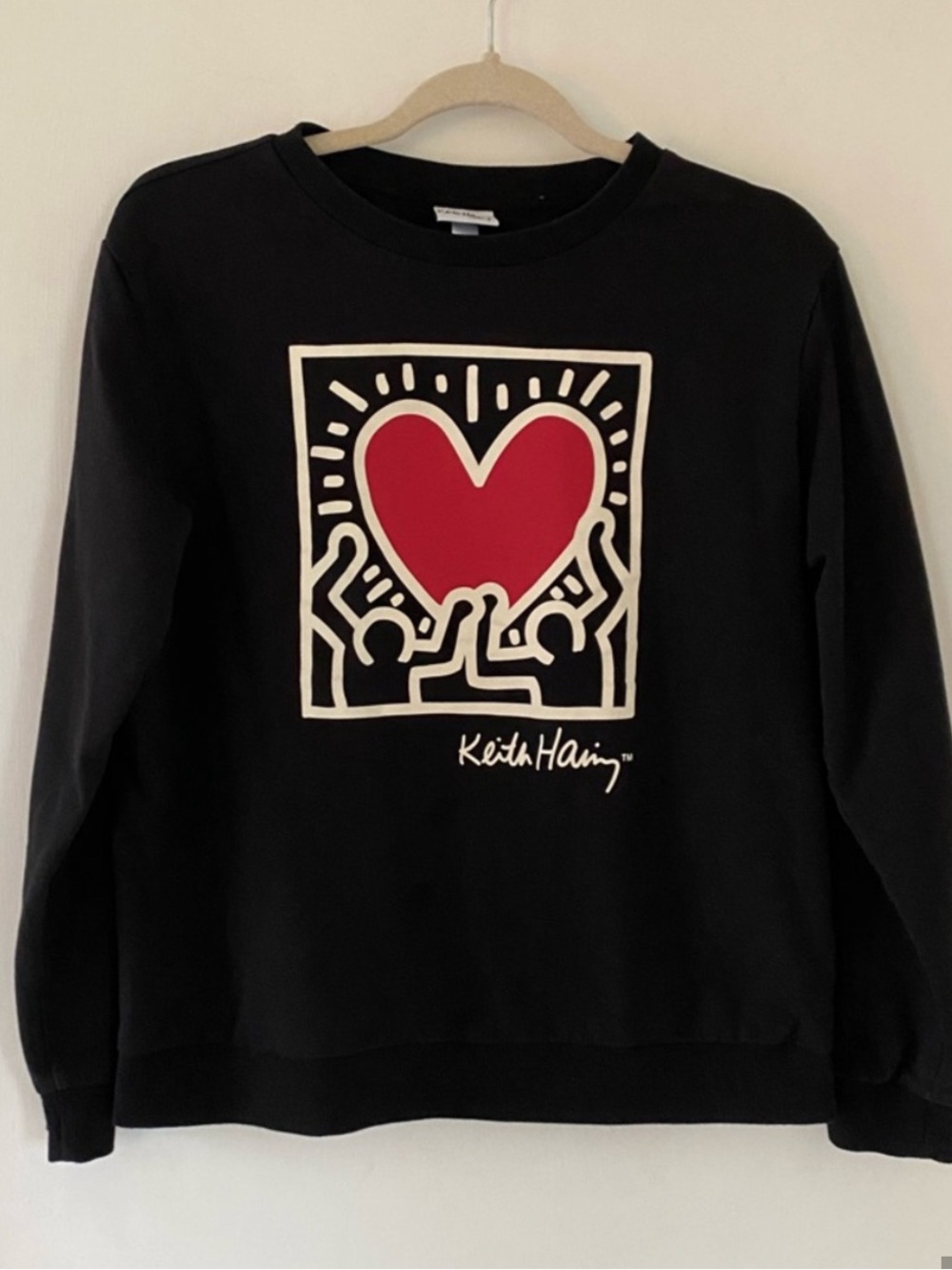 Women's Keith Harring Heart Graphic Crewneck Sweater